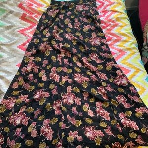 A beautiful never worn floral skirt